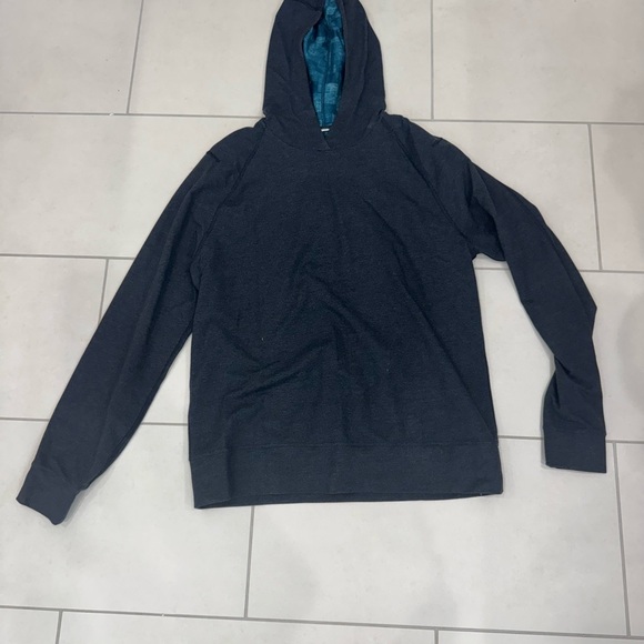 LOT of Men’s lululemon. Size XL - Picture 9 of 11